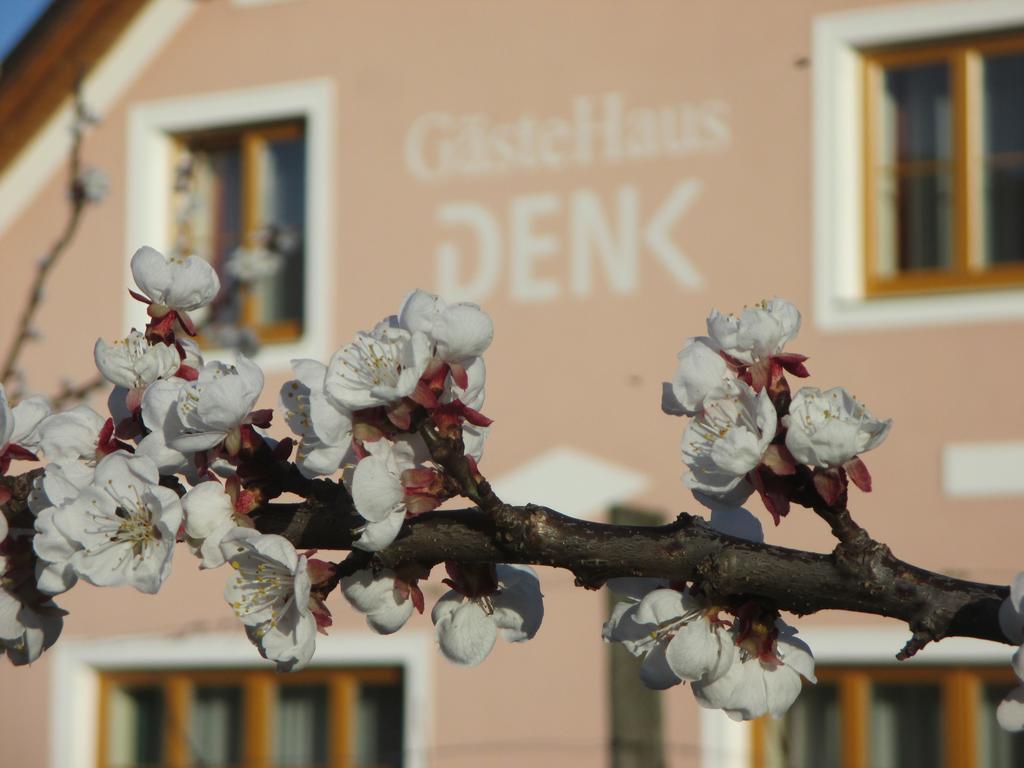 Gaestehaus Rudolf U. Sandra Denk Wösendorf Buitenkant foto