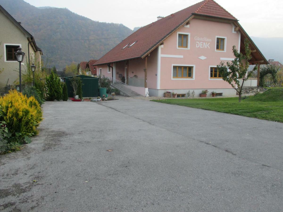 Gaestehaus Rudolf U. Sandra Denk Wösendorf Buitenkant foto